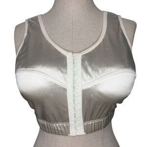 Enell High Impact Full Figure Sports Bra sz 3 * NL100 Title Nine The Last Resort